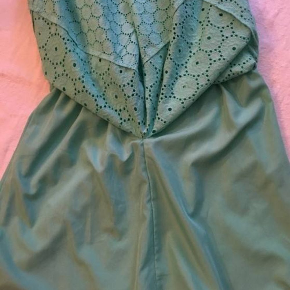 Kensie Eyelet Dress - Size M - Picture 6 of 7